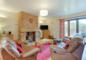 Buttercup Lodge
